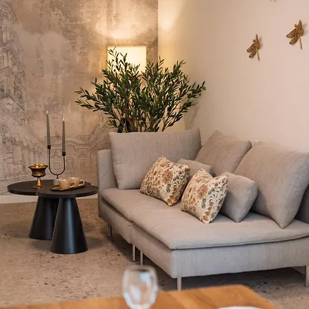 Atrio Silente - Two Connected One Bedroom - Sleeps 4 - 800 M From Old Town *