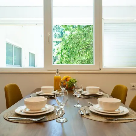 Atrio Silente - Two Connected One Bedroom - Sleeps 4 - 800 M From Old Town Appartamento *