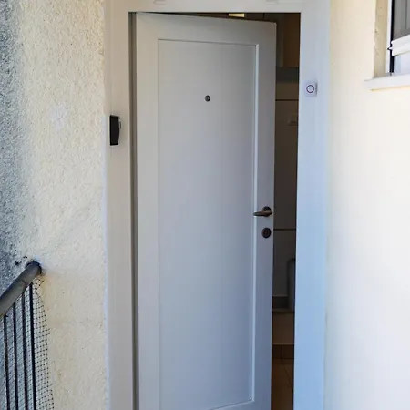 Apartman Atrio Silente - Two Connected One Bedroom - Sleeps 4 - 800 M From Old Town