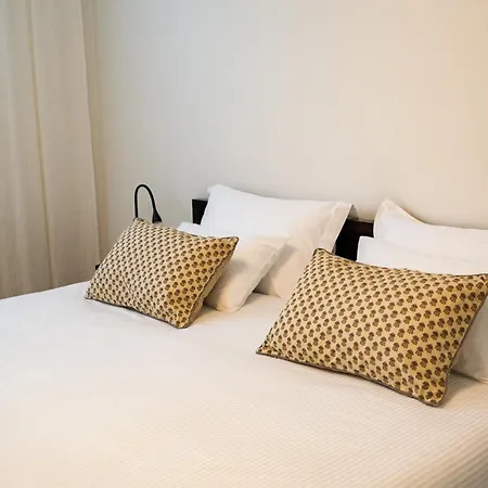 Atrio Silente - Two Connected One Bedroom - Sleeps 4 - 800 M From Old Town