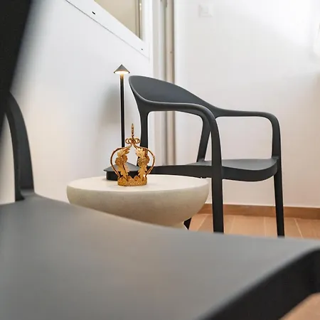 Appartamento Atrio Silente - Two Connected One Bedroom - Sleeps 4 - 800 M From Old Town Spalato