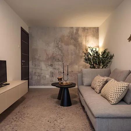 Appartamento Atrio Silente - Two Connected One Bedroom - Sleeps 4 - 800 M From Old Town Spalato