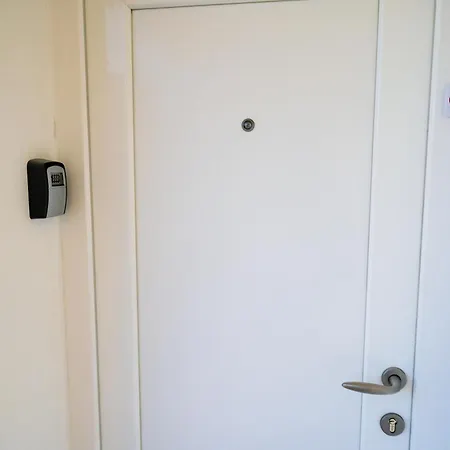 Apartman Atrio Silente - Two Connected One Bedroom - Sleeps 4 - 800 M From Old Town *